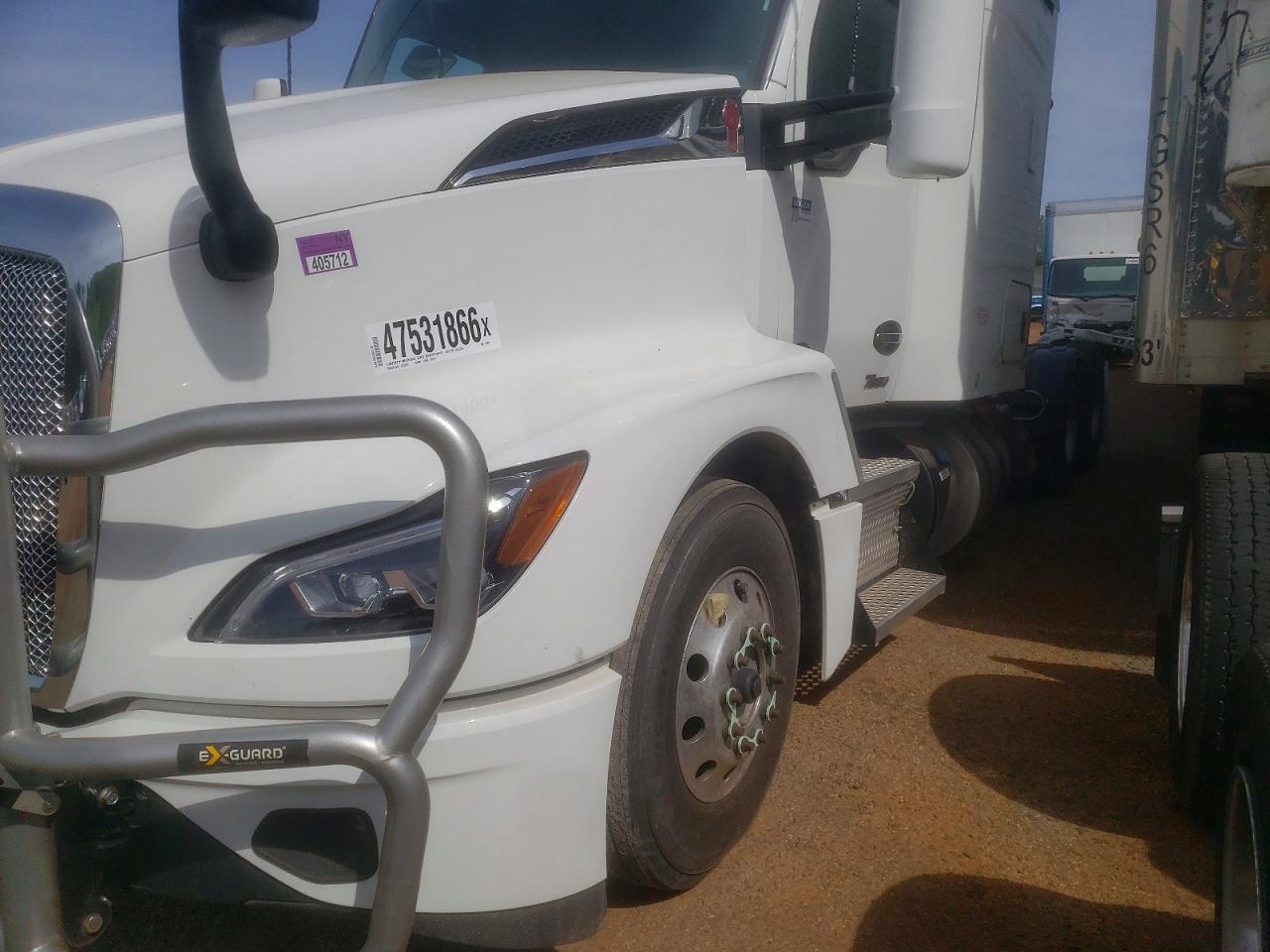2025 KENWORTH All other VIN 1XKYD49X7SJ137470 photo 9