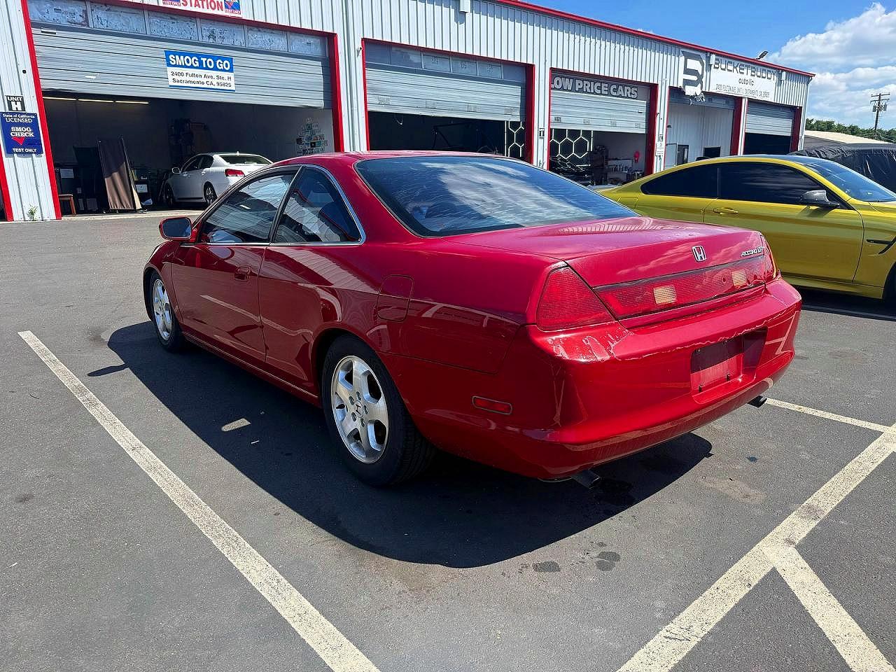 1999 Honda Accord VIN 1HGCG2251XA010541 photo 3