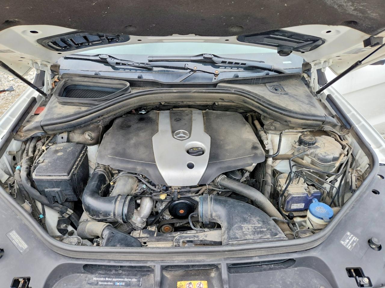 2015 Mercedes-Benz M-class VIN 4JGDA0EB8FA515450 photo 12