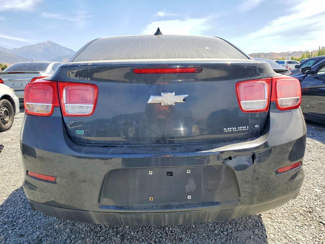 2015 Chev Malibu VIN 1G11A5SL8FF266631 photo 6