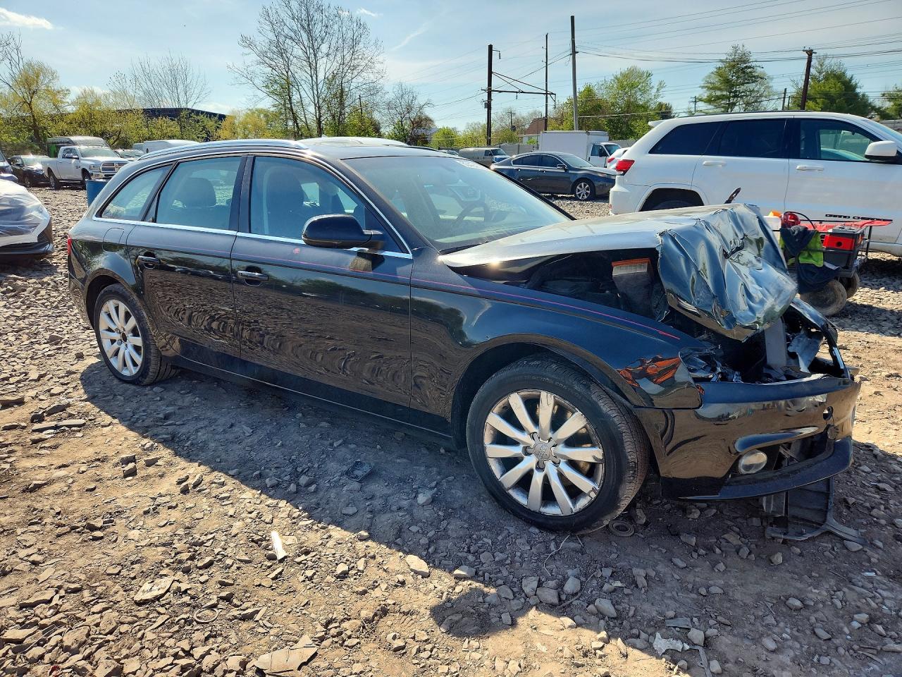2011 Audi A4 VIN WAUWFAFL3BA082445 photo 4