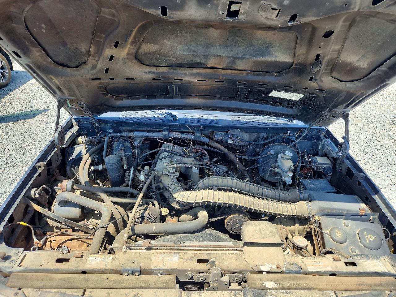 1994 Ford Bronco VIN 1FMEU15H4RLA41513 photo 12