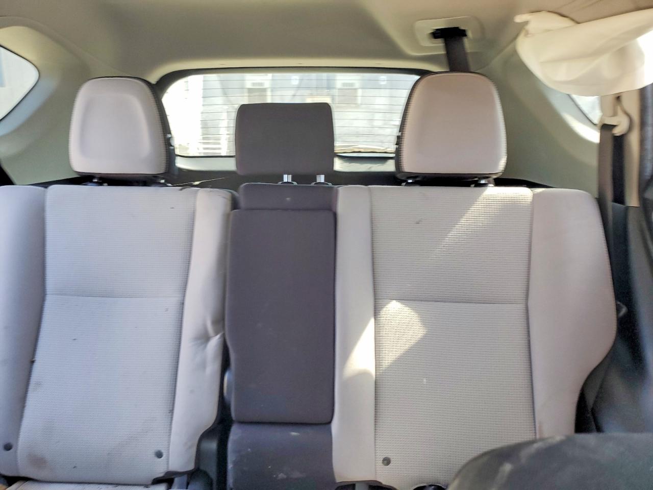2016 TOYT Rav4 VIN JTMWFREV9GJ092909 photo 10