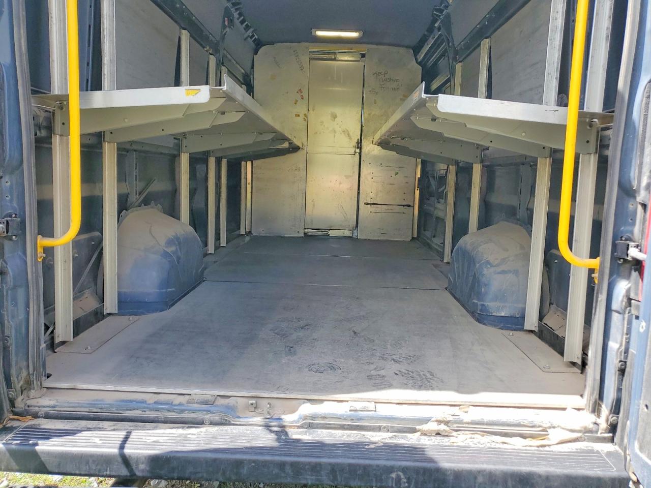 2020 Ram All models VIN 3C6URVJG5LE136708 photo 10