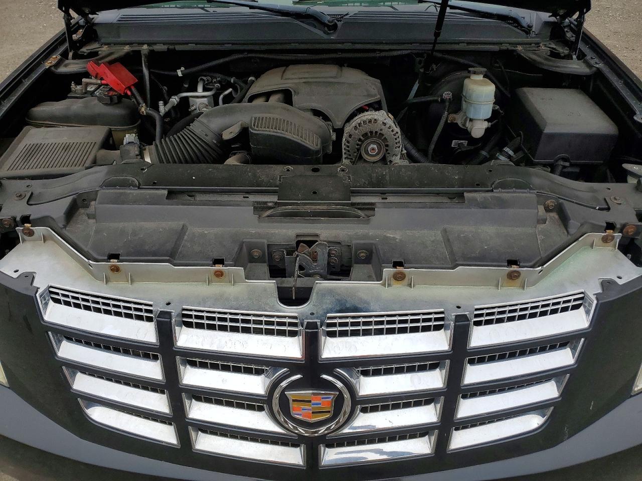 2011 Cadillac Escalade VIN 1GYS4AEF6BR324031 photo 12