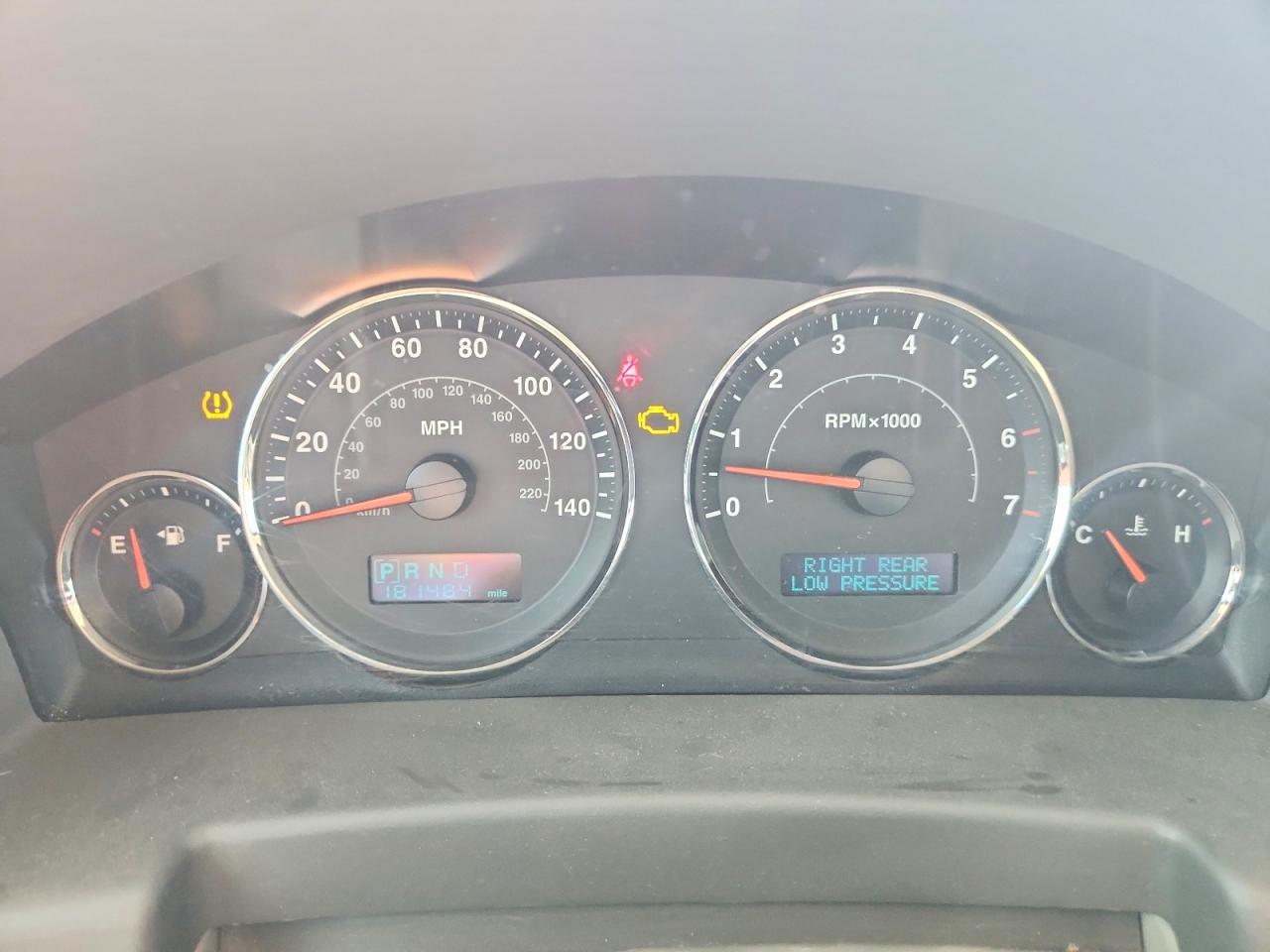 2006 Jeep Commander VIN 1J8HG58266C366868 photo 9