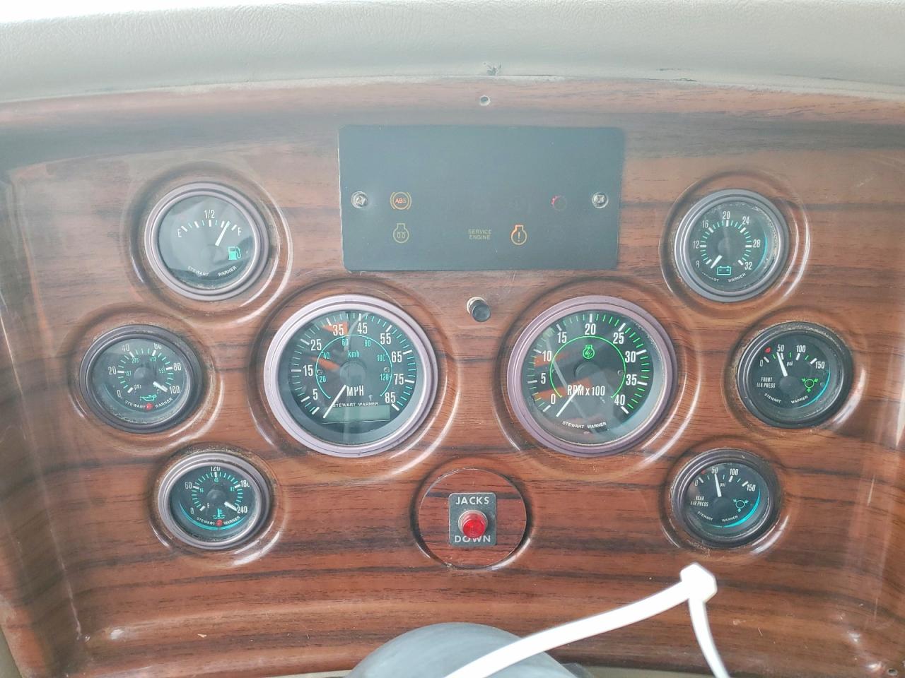 2001 SPARTAN All models VIN 4VZDK22991C036366 photo 8
