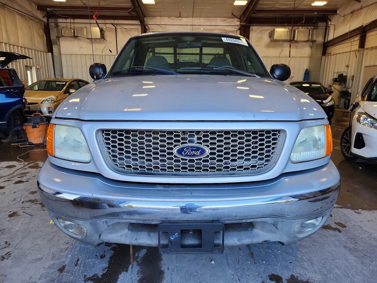 2004 Ford F150 VIN 2FTRF18W84CA63429 photo 5