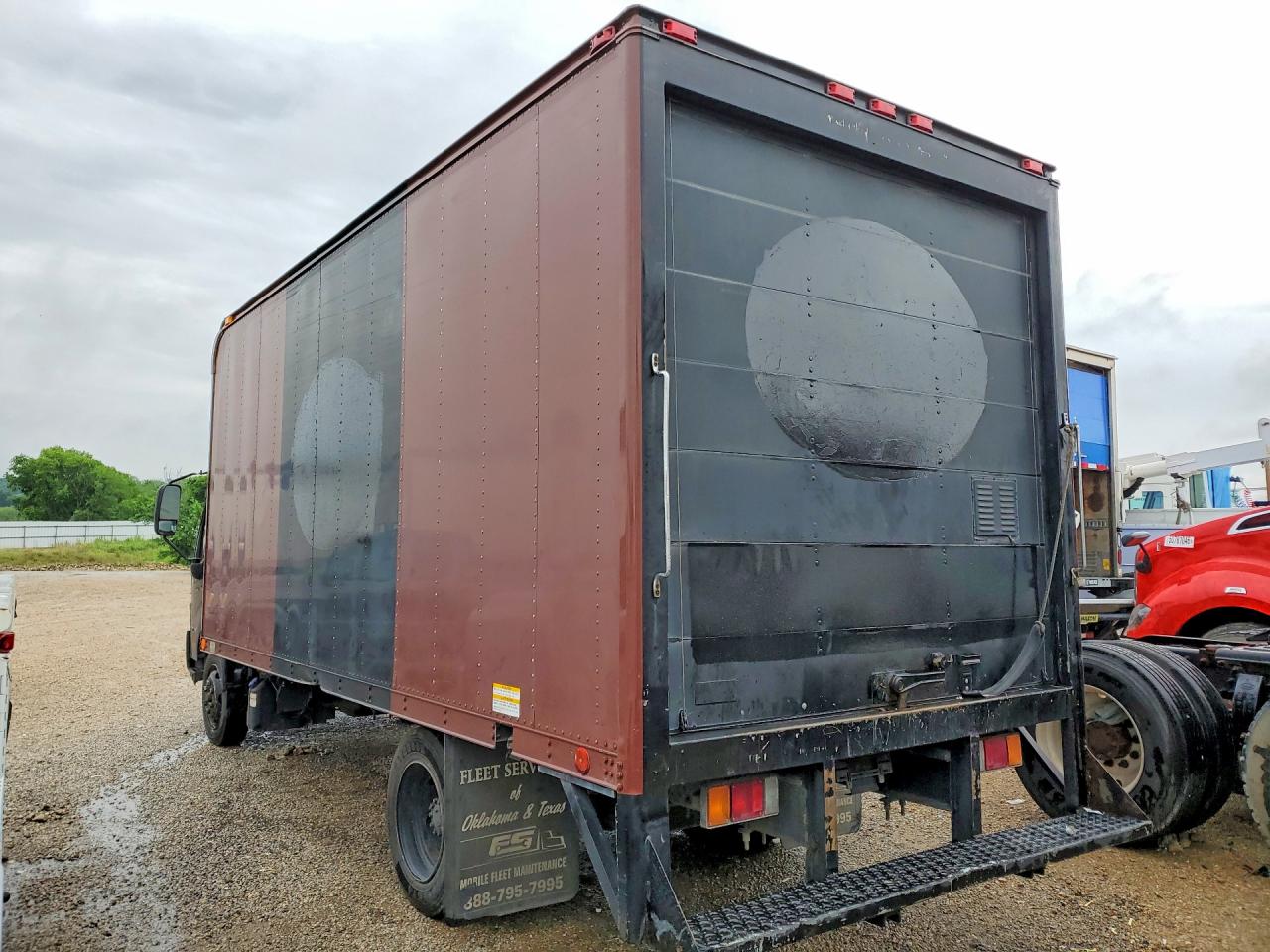 2018 HINO All other VIN JHHSDM2H7JK008249 photo 2