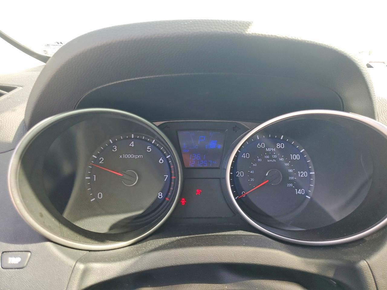 2010 Hyundai Tucson VIN KM8JU3AC5AU079822 photo 9