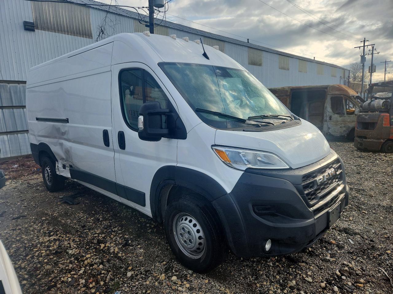 2025 Ram All models VIN 3C6LRVDG8SE534288 photo 4