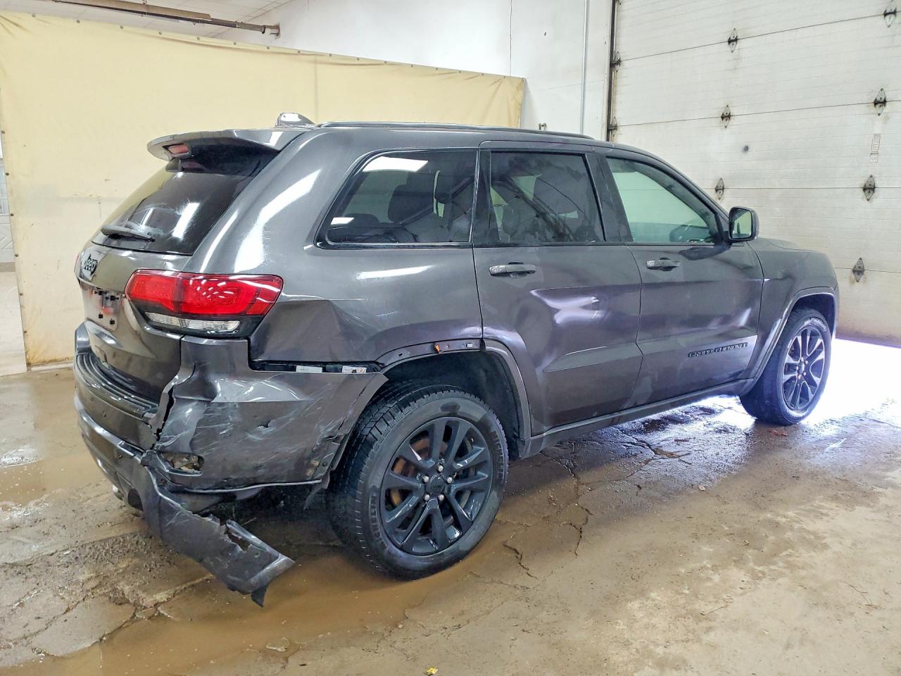 2018 Cherokee VIN 1C4RJFAG4JC155279 photo 3