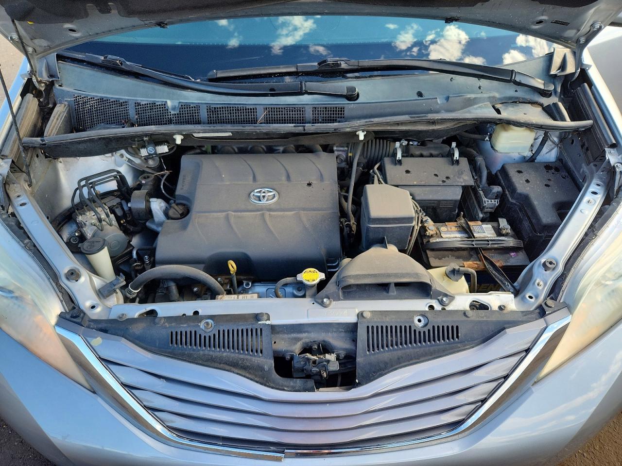 2015 Sienna VIN 5TDYK3DC5FS678168 photo 12