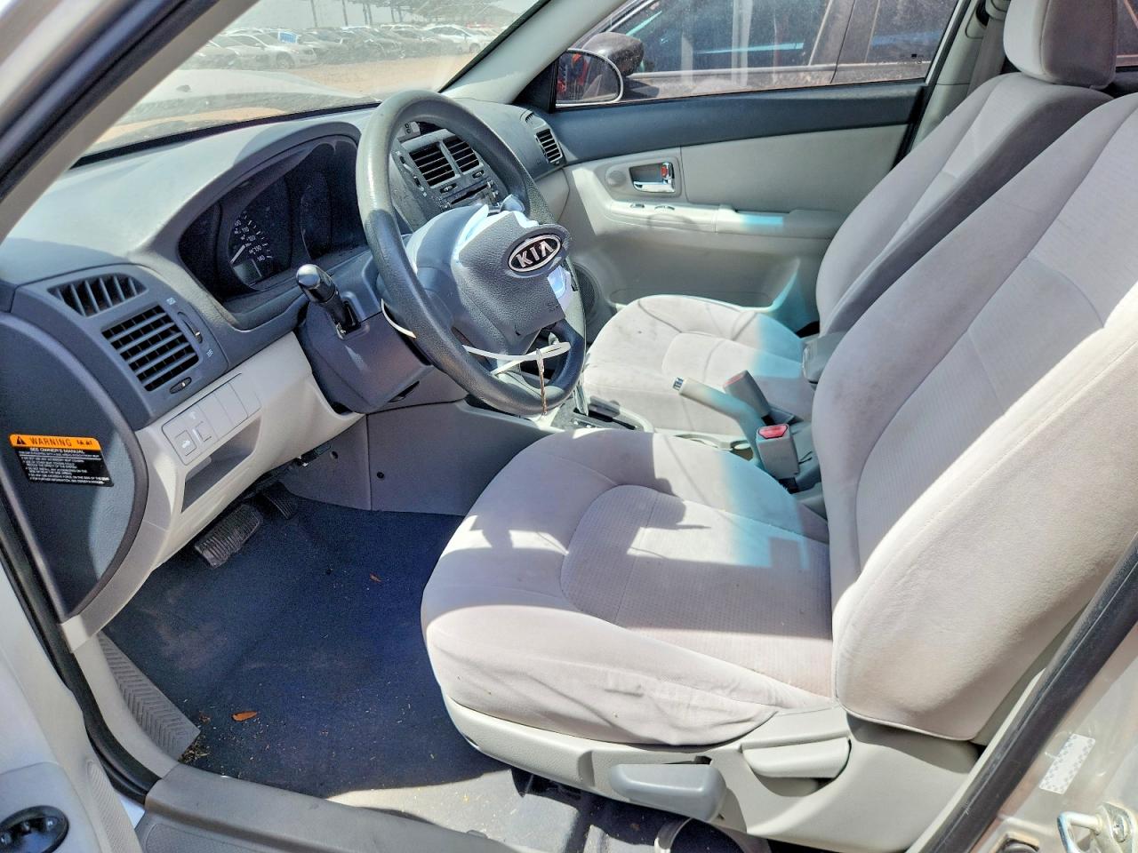 2008 Kia Spectra VIN KNAFE121685523056 photo 7