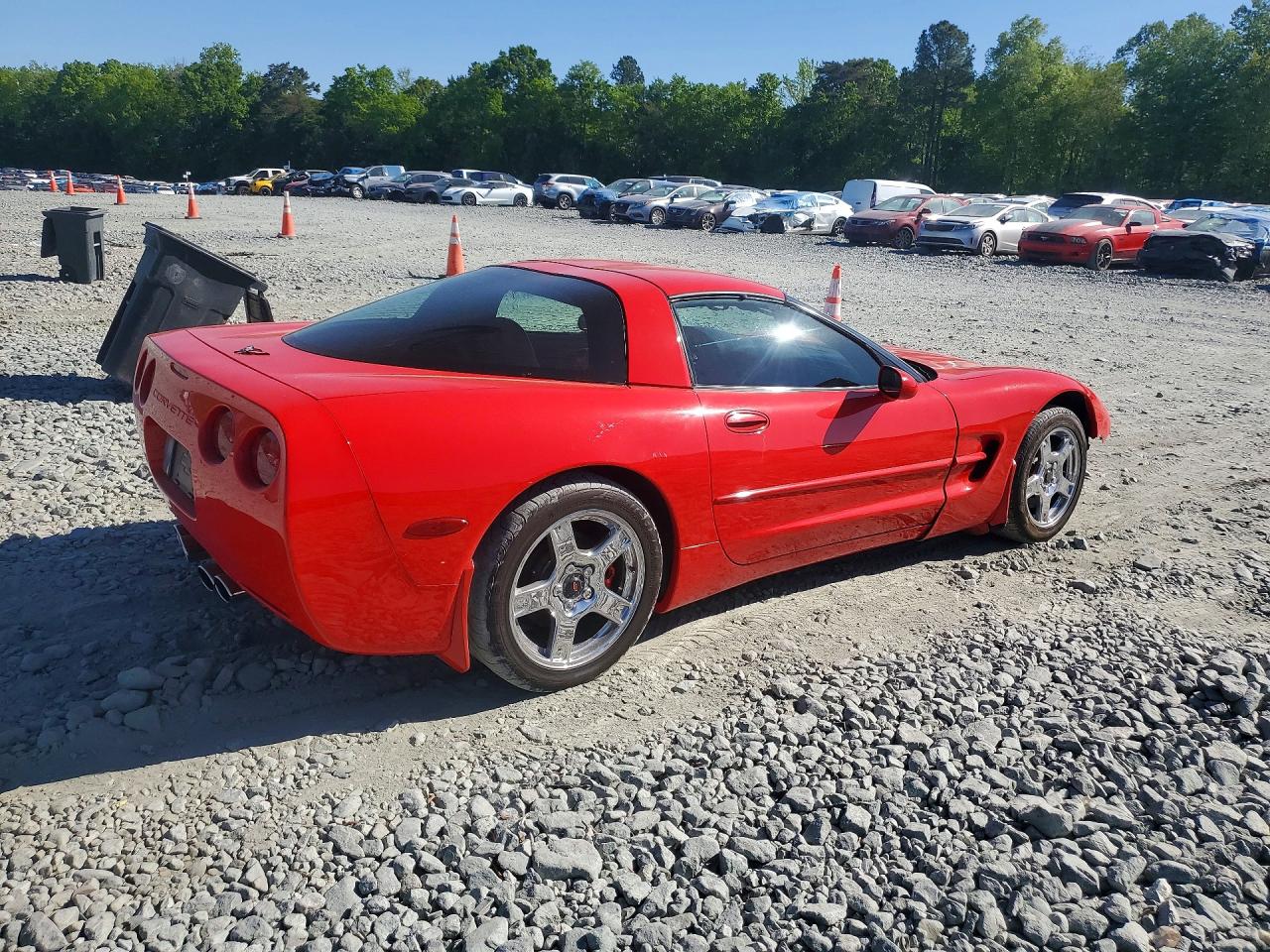 2000 CHEV Corvette VIN 1G1YY22G1Y5111956 photo 3