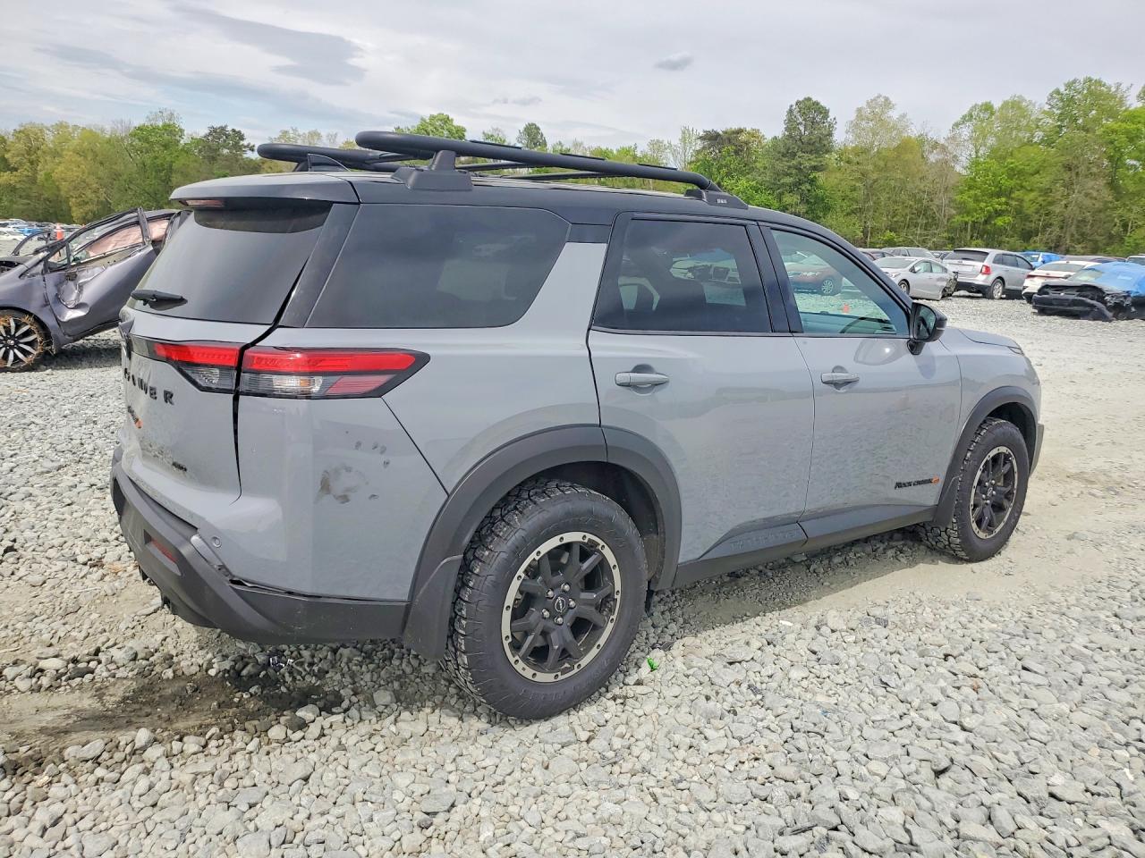 2024 Nissan Pathfinder VIN 5N1DR3BD6RC279518 photo 3