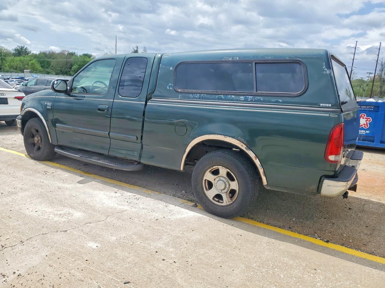 2002 Ford F150 VIN 1FTRX17L02NC07003 photo 2