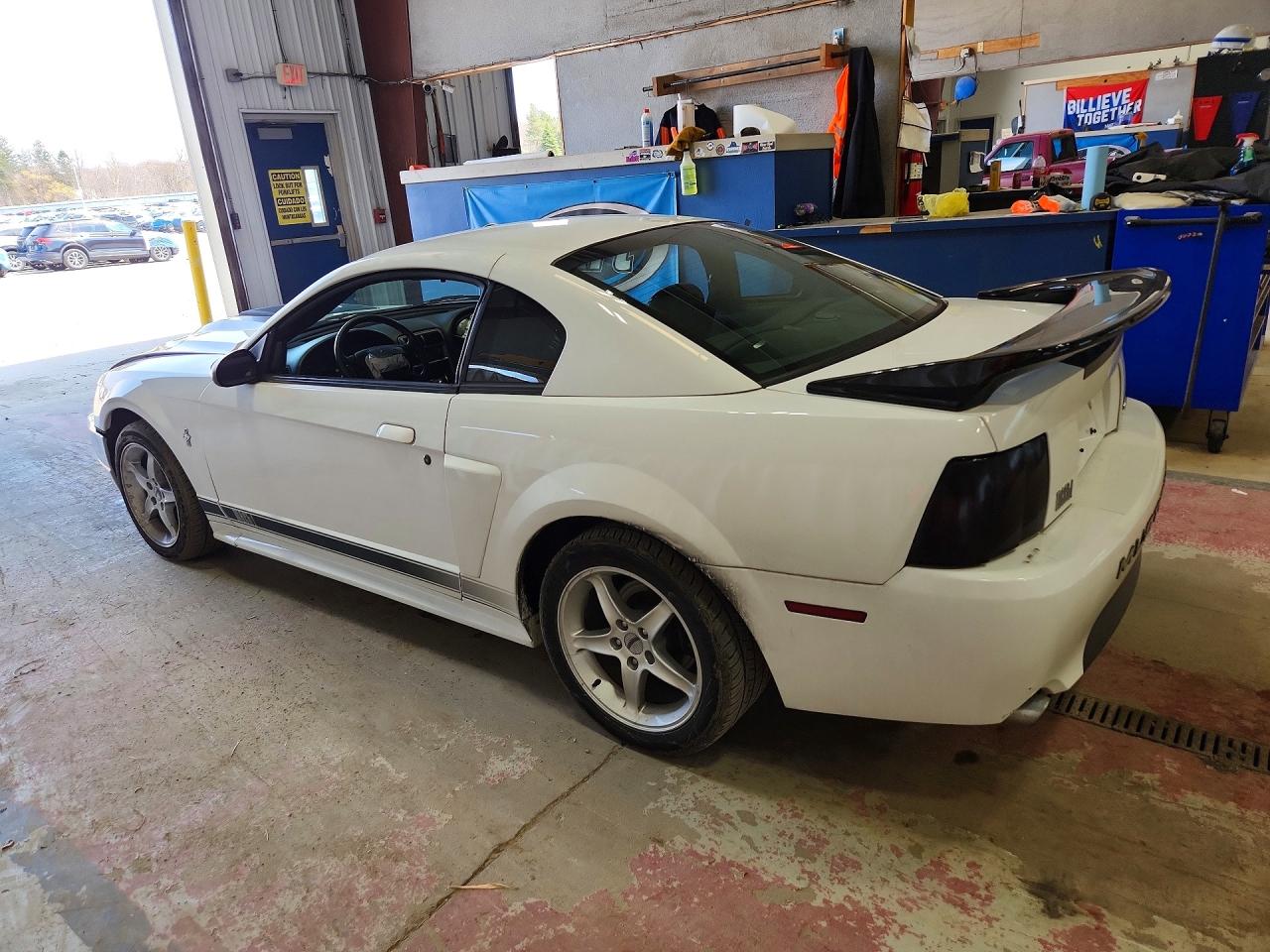 2003 Ford Mustang VIN 1FAFP42RX3F375393 photo 2