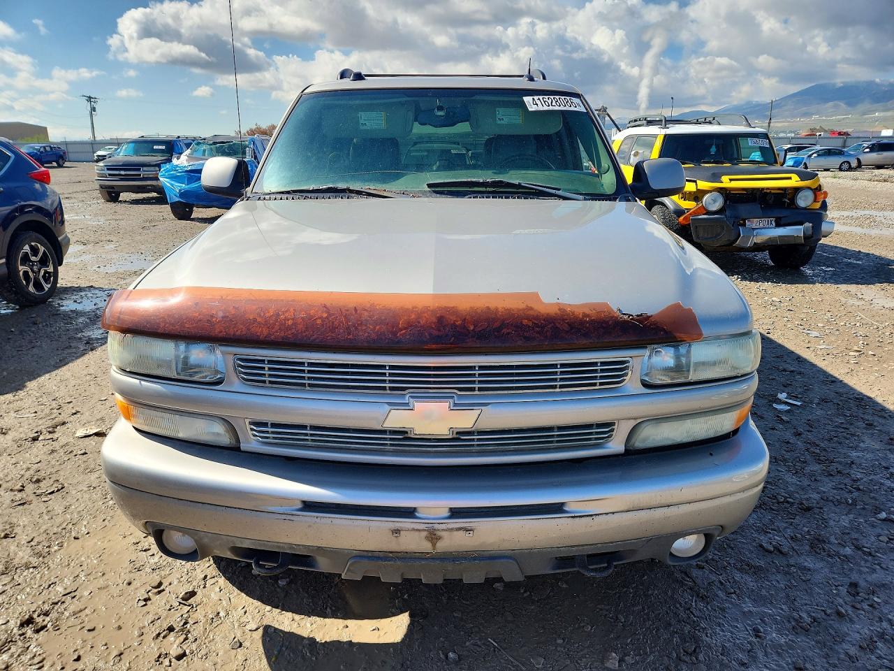 2005 Chevrolet Suburban VIN 3GNFK16ZX5G129003 photo 5