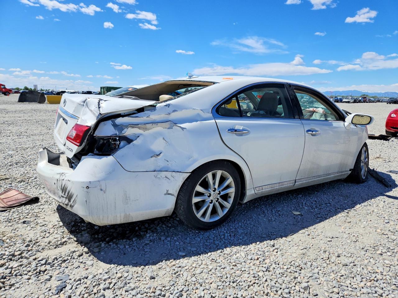 2010 Lexus ES350 VIN JTHBK1EG6A2406609 photo 3