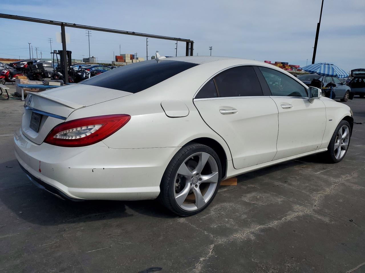 2012 Mercedes-Benz Cls-class VIN WDDLJ7DB9CA042749 photo 3