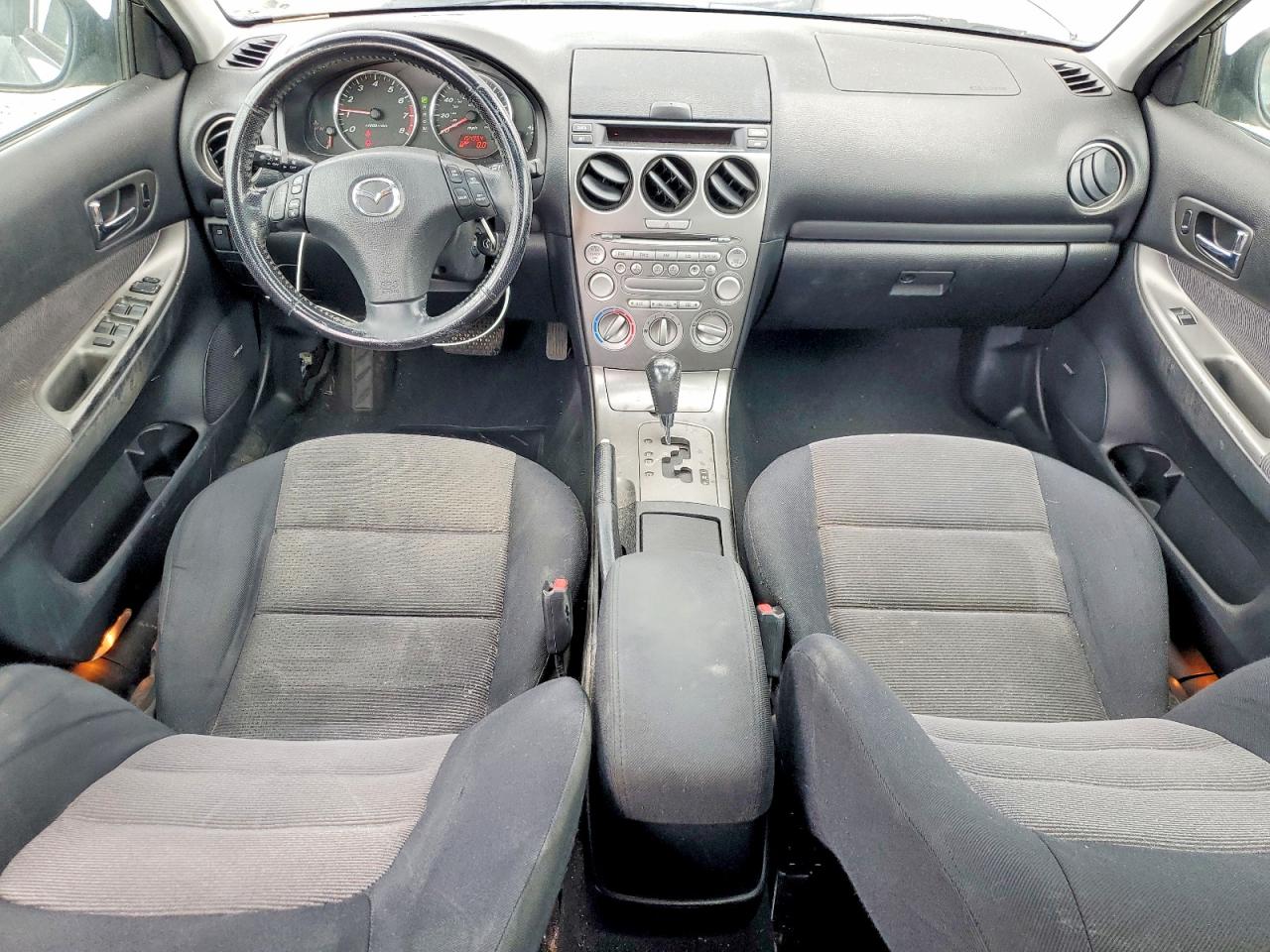 2004 Mazda 6 VIN 1YVHP84C745N89617 photo 8