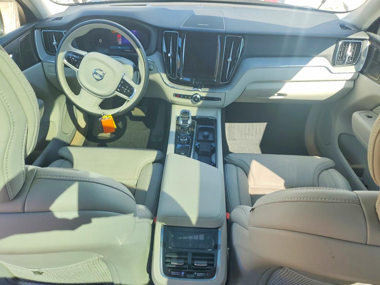 2025 Volvo Xc60 VIN YV4M12RM0S1033266 photo 8