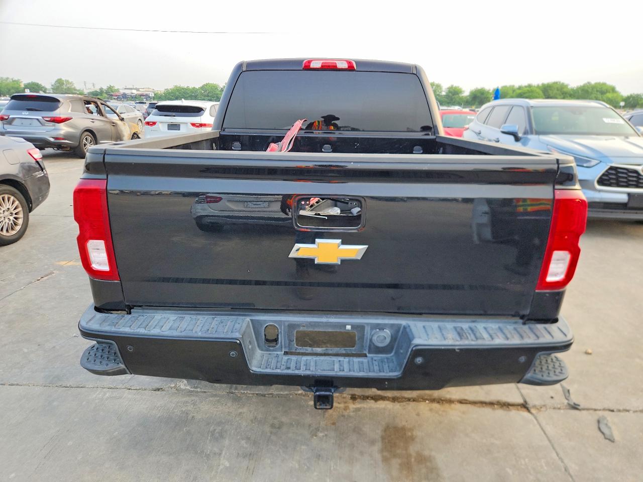 2018 Chevrolet All models VIN 3GCPCREC5JG313135 photo 6