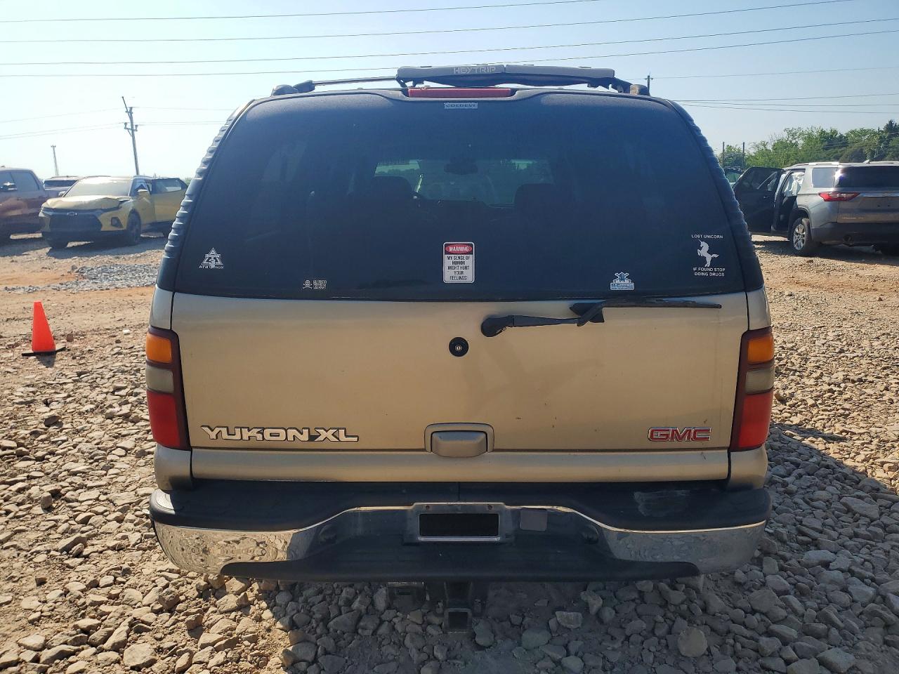 2000 GMC Yukon VIN 3GKFK16T8YG139963 photo 6