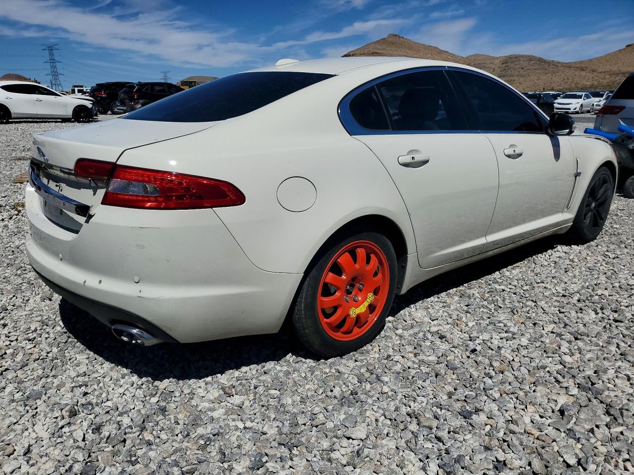 2009 Jaguar Xf VIN SAJWA06B39HR02321 photo 3