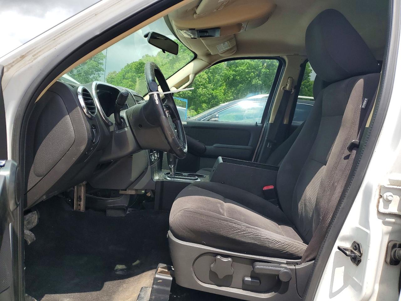 2010 Ford Explorer VIN 1FMEU7DE9AUA47008 photo 7