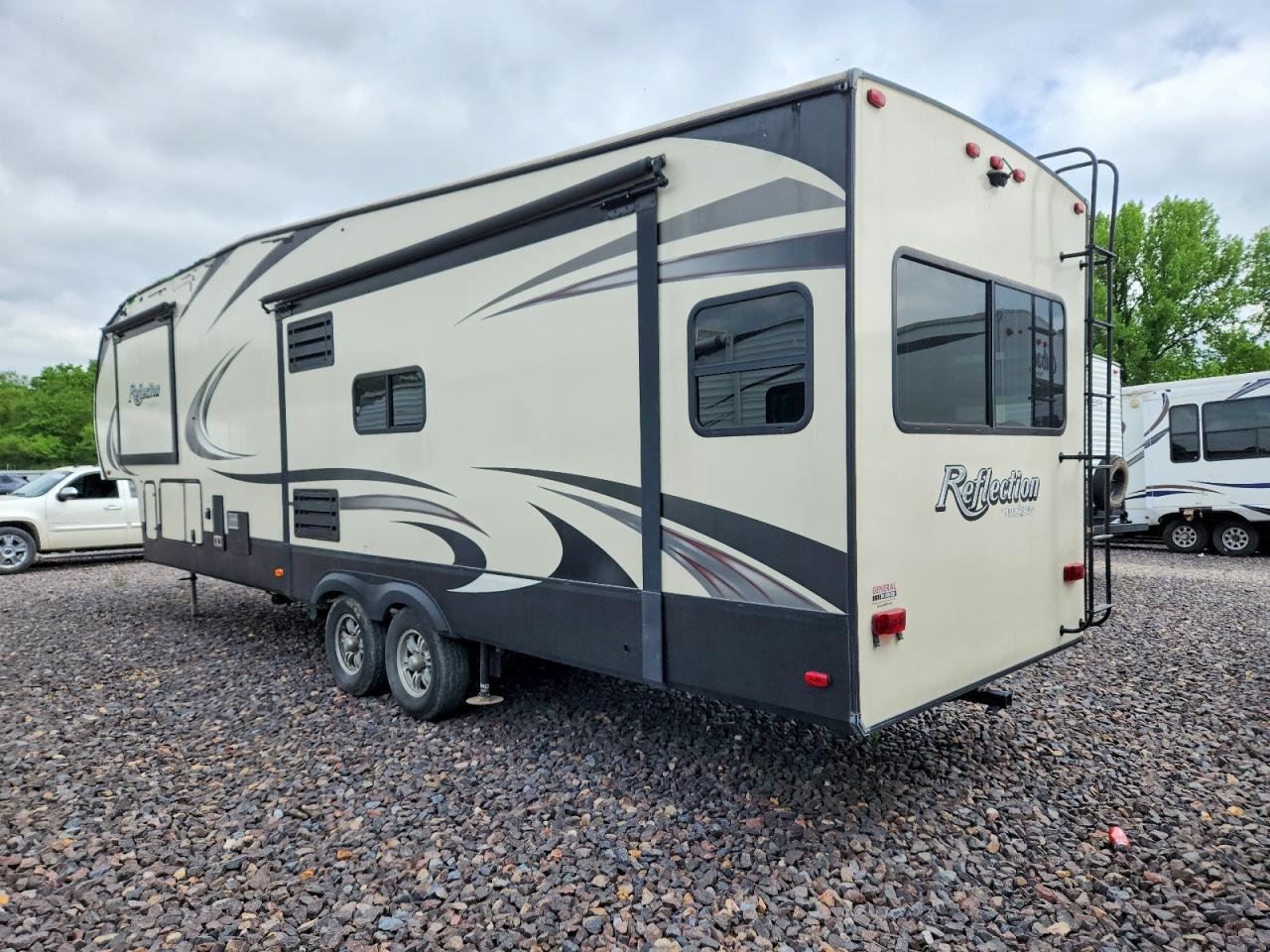 2019 GRAND Reflection VIN 573FR3628K3324317 photo 3