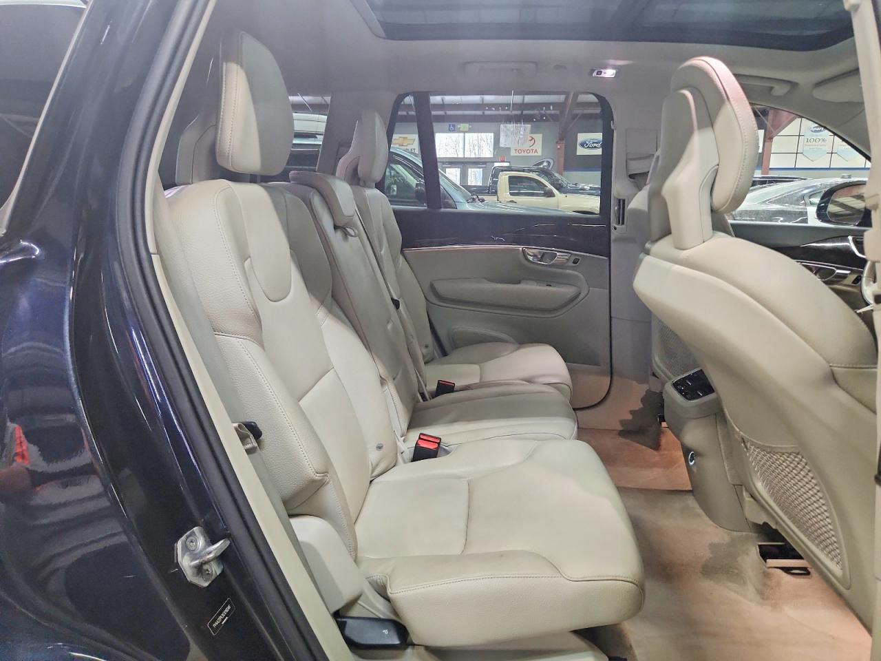 2016 Volvo Xc90 VIN YV4A22PKXG1016046 photo 11
