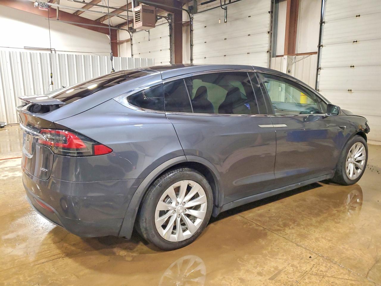 2017 TESLA Model x VIN 5YJXCBE2XHF074499 photo 3