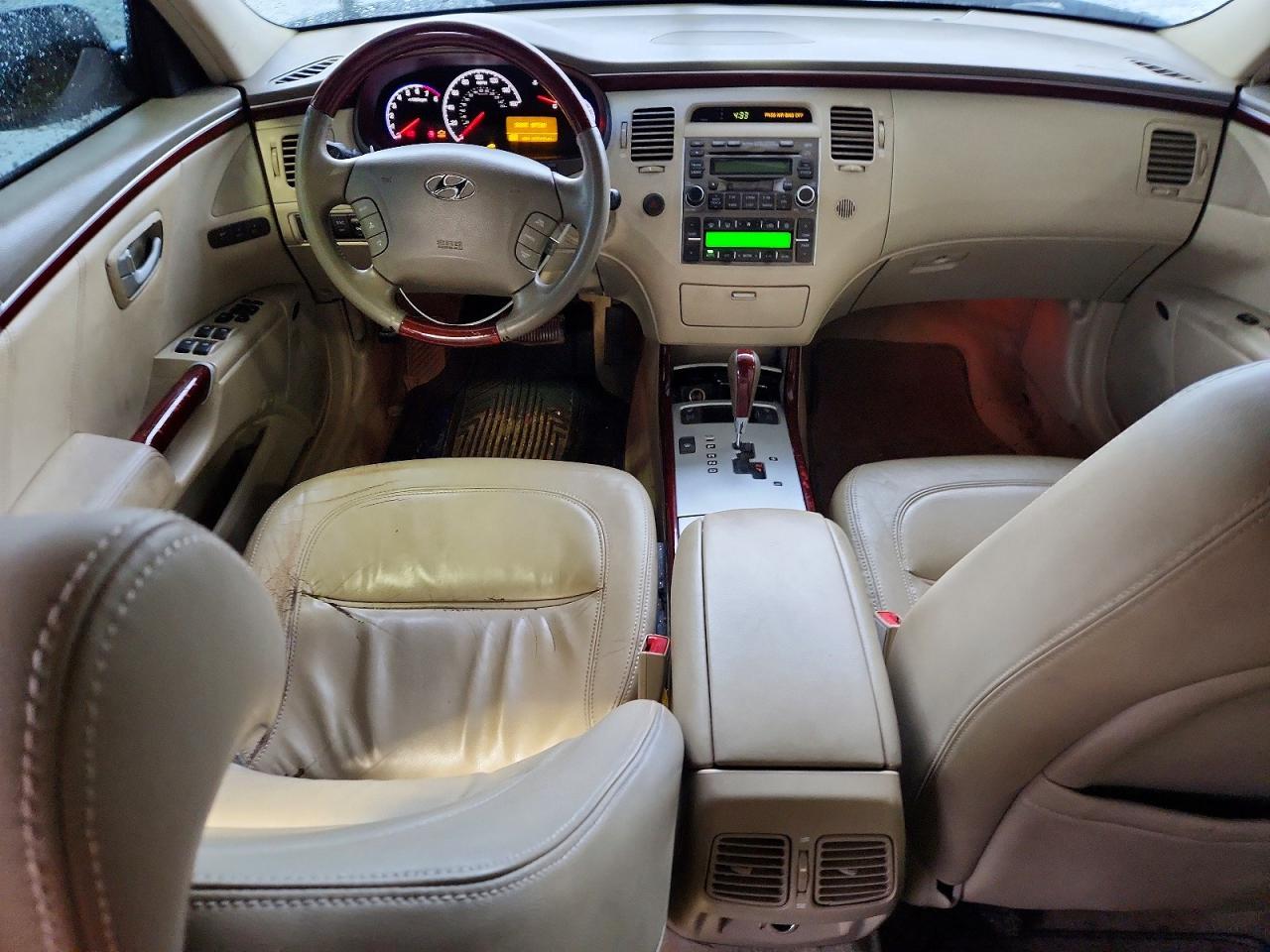 2006 Hyundai Azera VIN KMHFC46F86A086936 photo 8