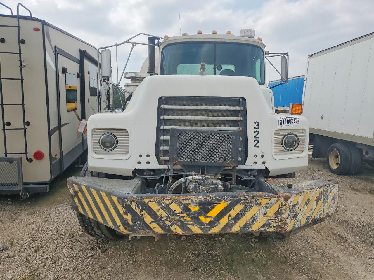 2005 MACK All other VIN 1M2B209C55M030591 photo 9