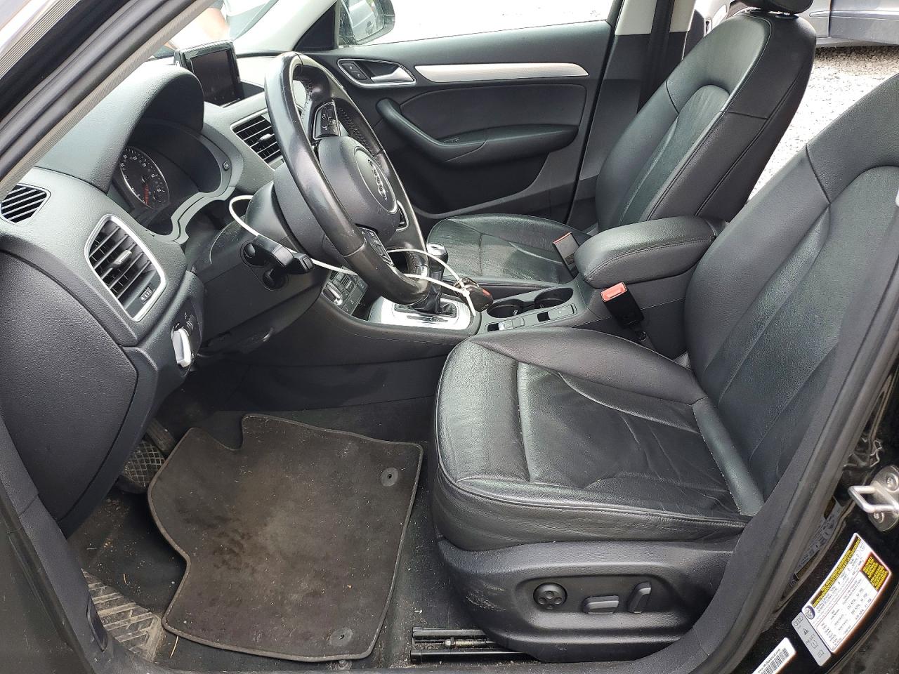 2015 Audi Q3 VIN WA1EFCFS7FR007430 photo 7