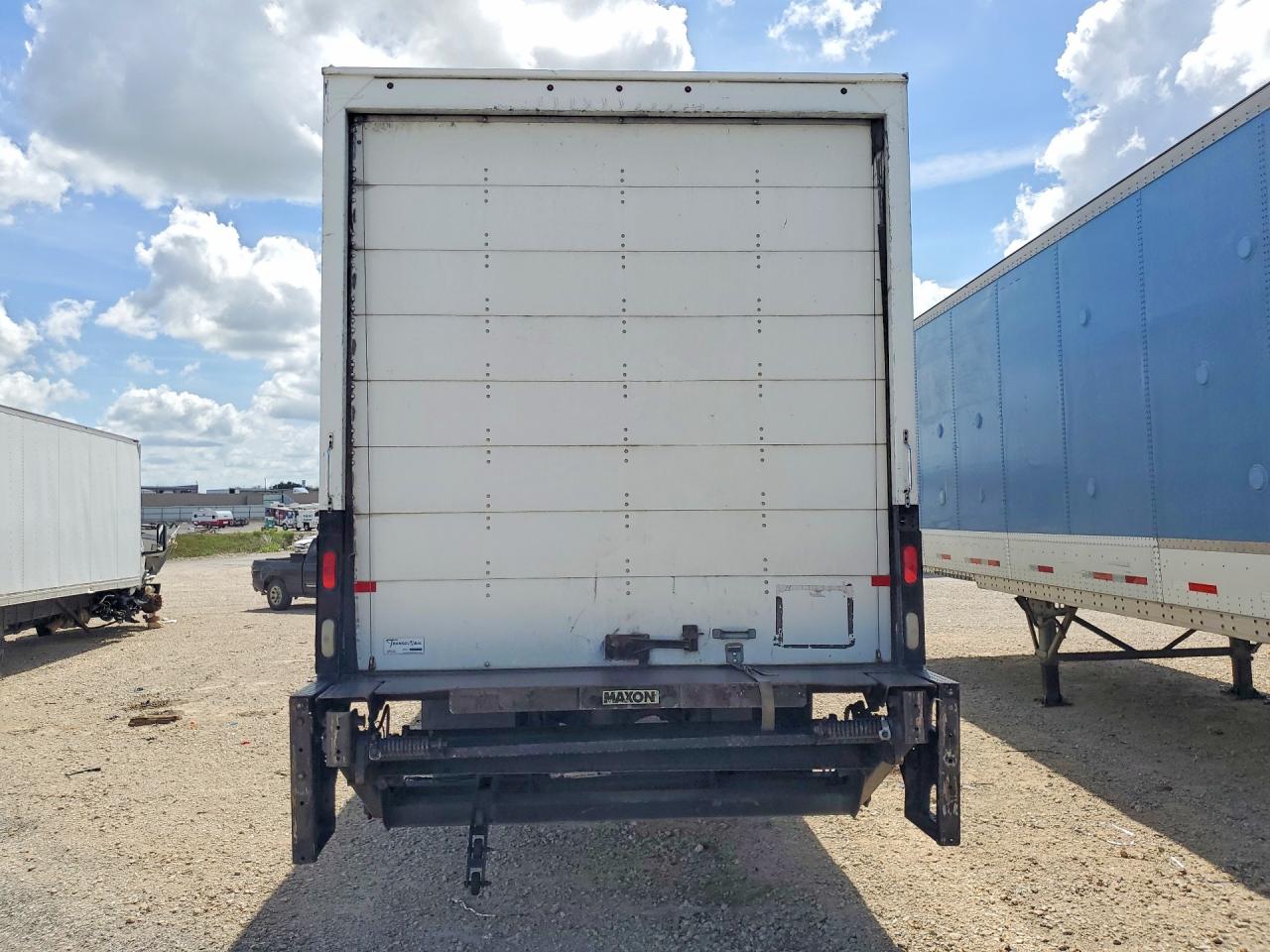 2018 FREIGHTLINER All other VIN 1FVACWFCXJHJL8149 photo 6