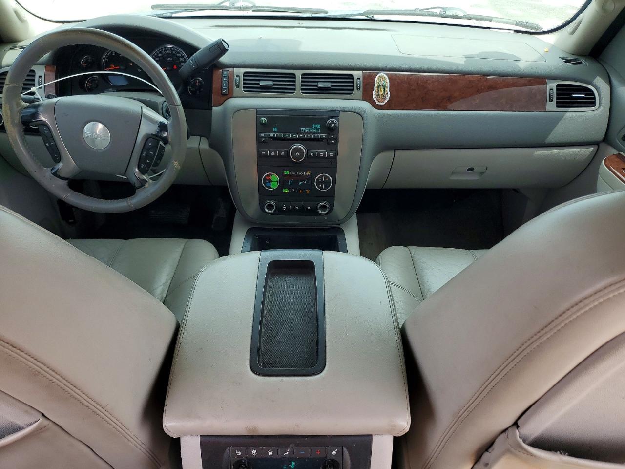 2011 GMC Yukon VIN 1GKS2KE36BR176734 photo 8