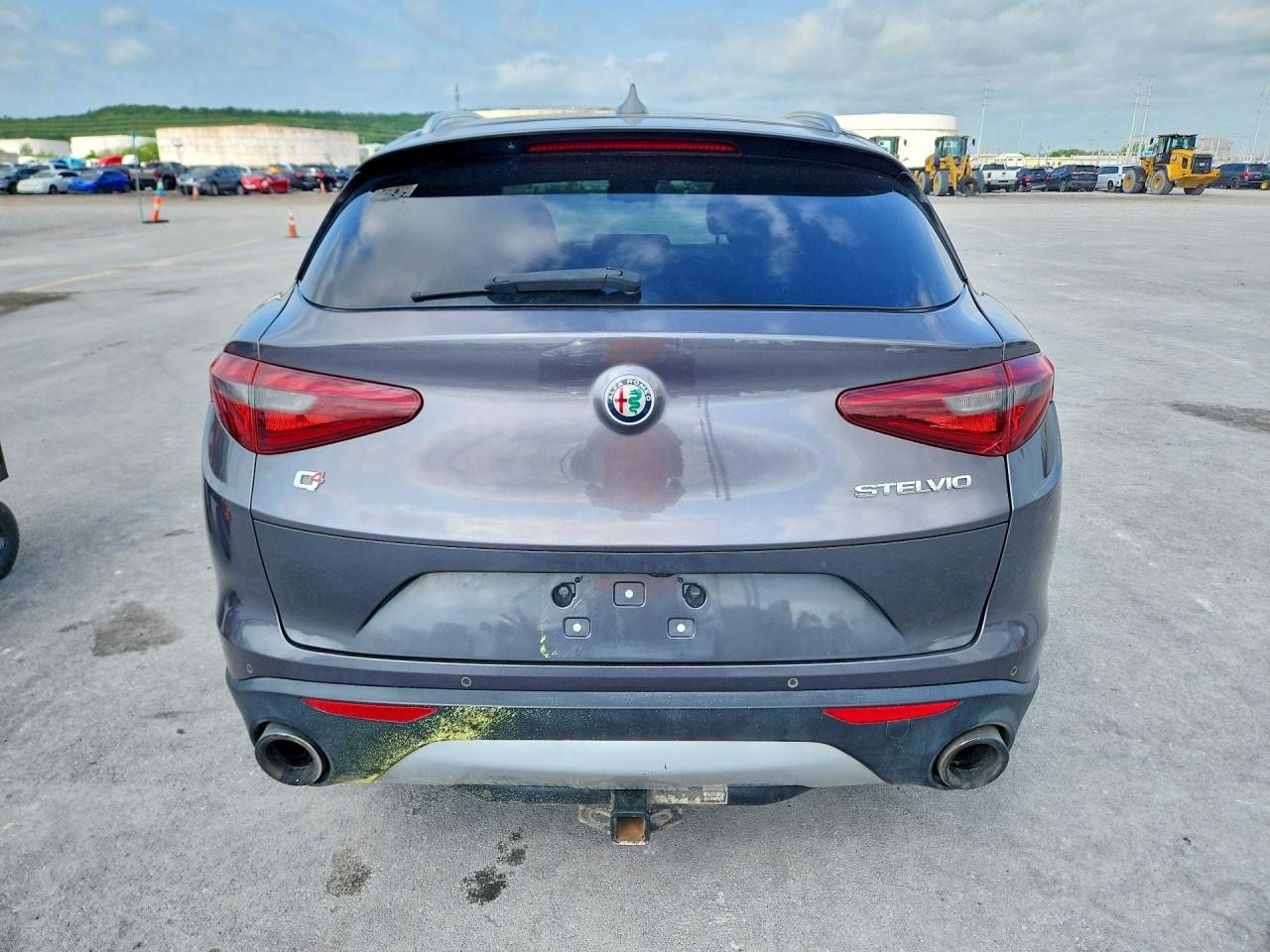 2018 Alfa Stelvio VIN ZASFAKBN6J7B60007 photo 6