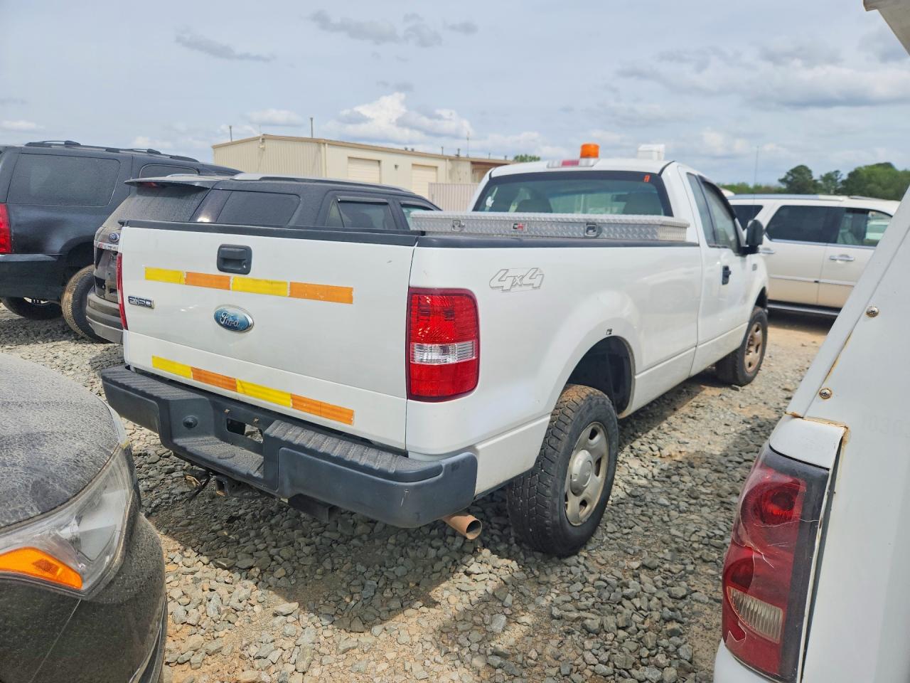 2008 Ford F150 VIN 1FTRF14W48KE32956 photo 3