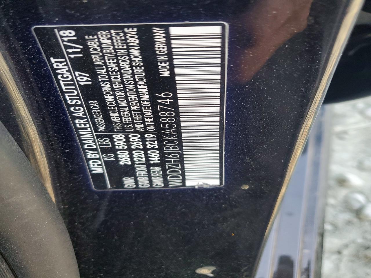 2019 Mercedes-Benz E-class VIN WDDZH6JB0KA588746 photo 12