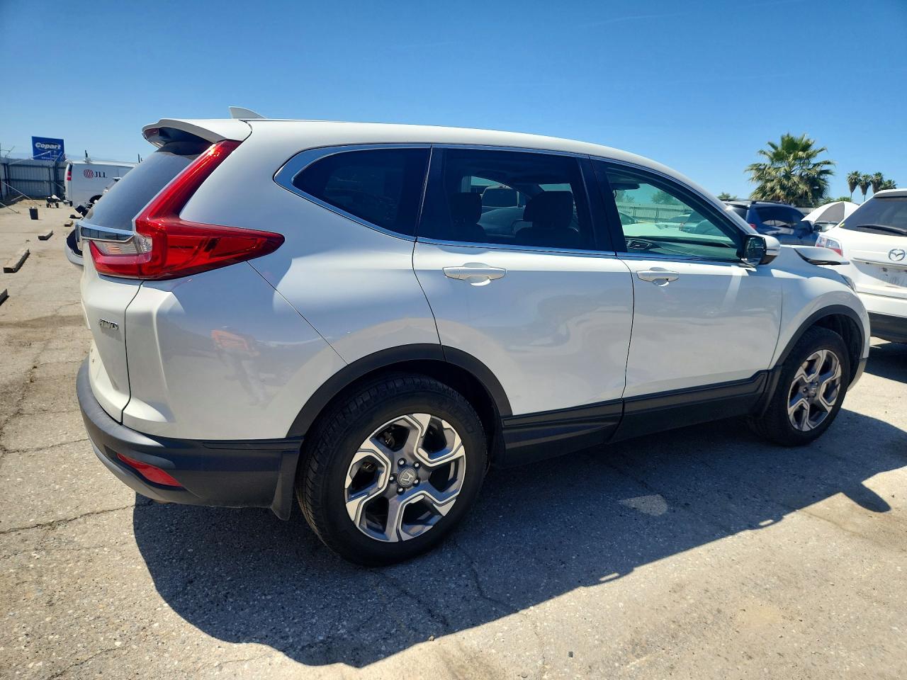 2018 Honda Crv VIN 2HKRW2H88JH651053 photo 3