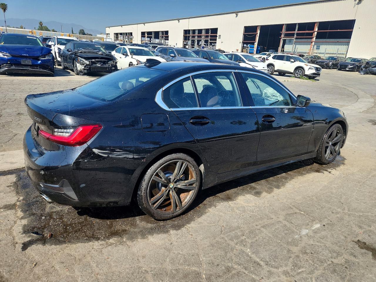 2019 BMW 3 series VIN WBA5R1C52KAK09162 photo 3