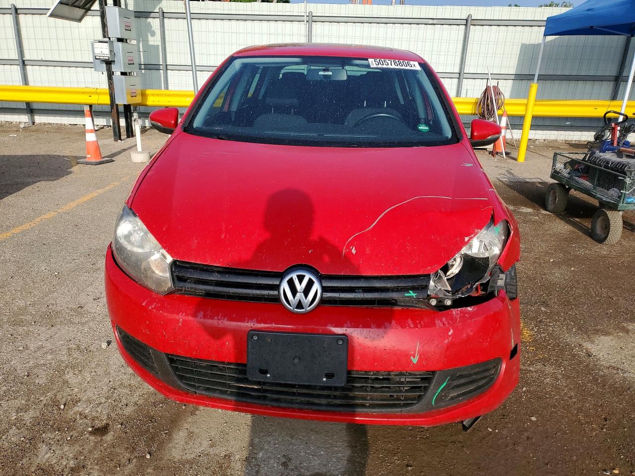 2014 Volkswagen Golf VIN WVWDB7AJ0EW001374 photo 5