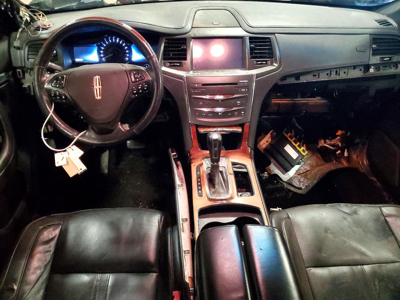 2014 Lincoln Mks VIN 1LNHL9EKXEG604514 photo 8