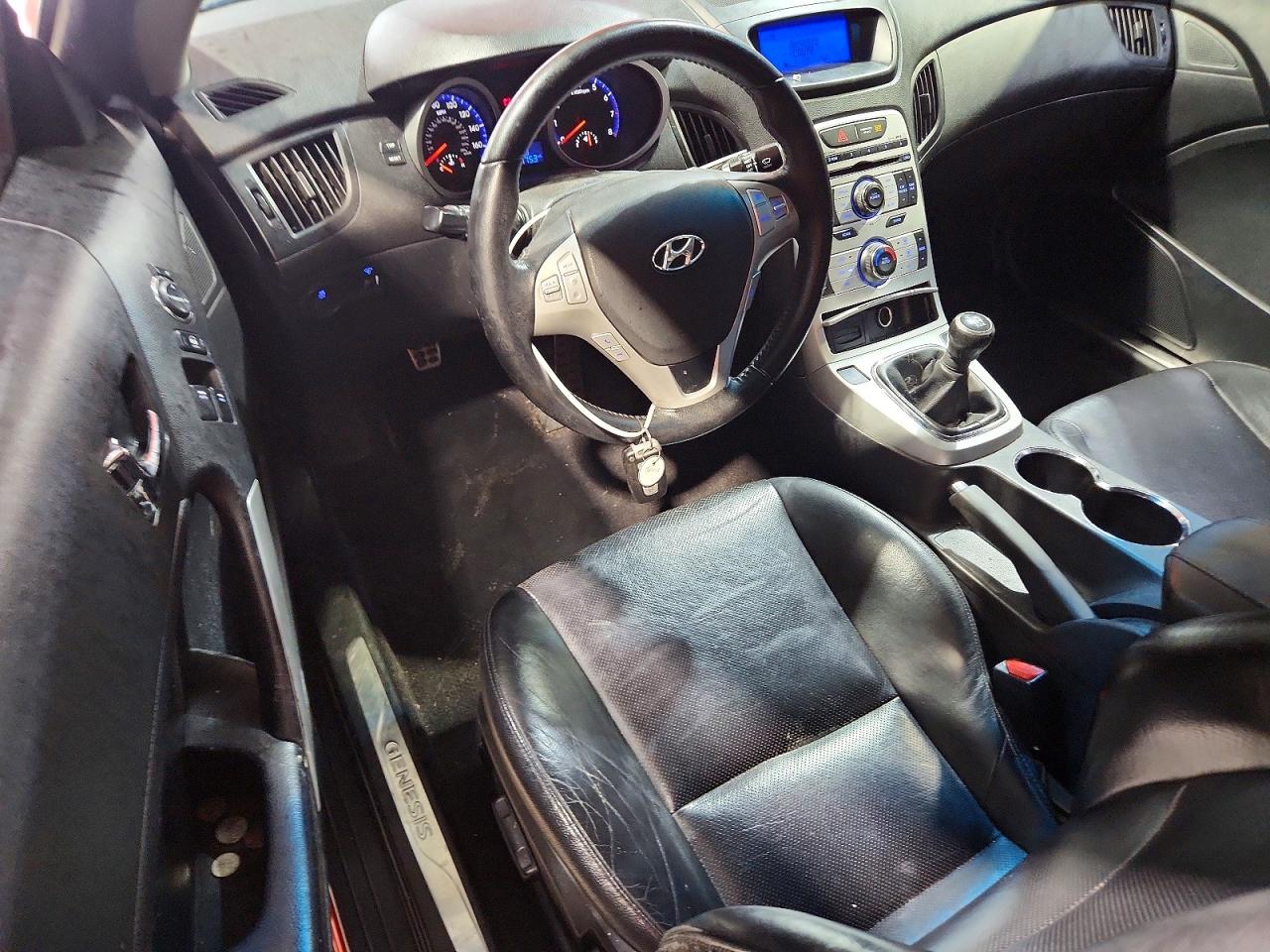 2010 Hyundai Genesis VIN KMHHU6KH9AU013137 photo 8