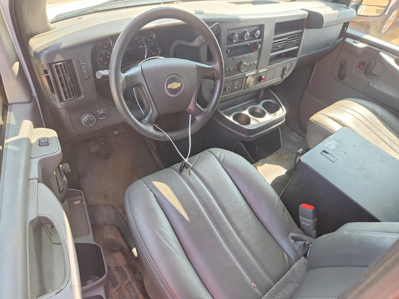 2013 CHEV Express VIN 1GCWGFCA3D1904051 photo 8