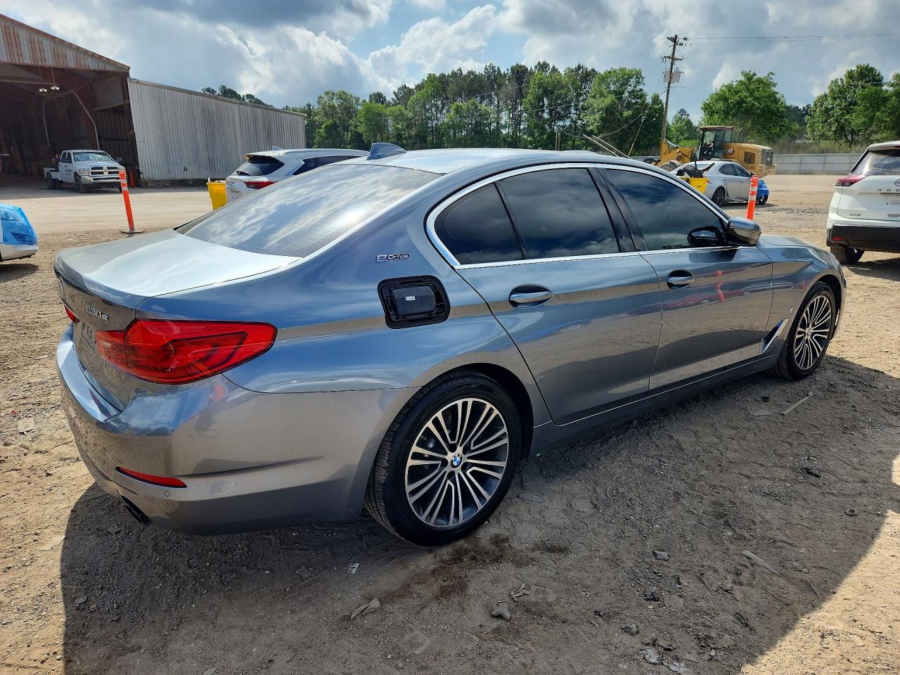 2019 BMW 5 series VIN WBAJA9C57KB388474 photo 3