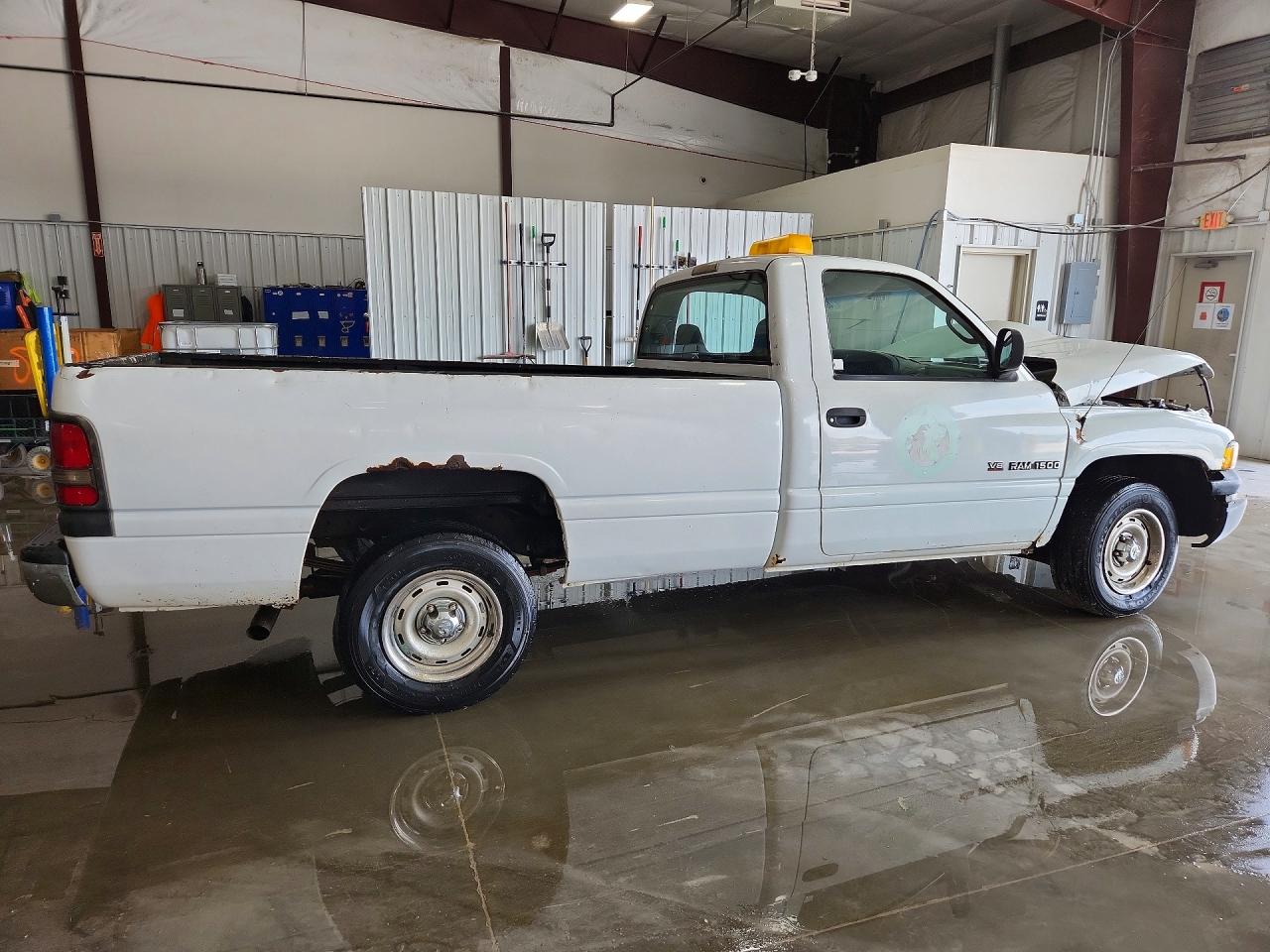 2001 Dodge Ram 1500 VIN 1B7HC16Y61S142565 photo 3
